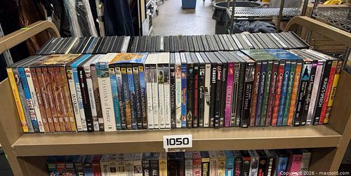Lot #1050 (1 of 8)
