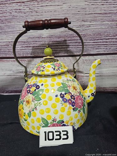 Lot #1033 (1 of 6)