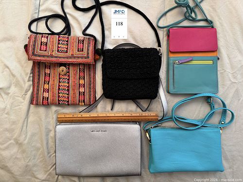 Lot #118 (1 of 13)