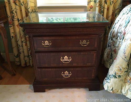 Lot #0755 (1 of 19)