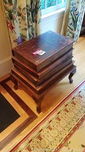 Lot #0787 (1 of 5)