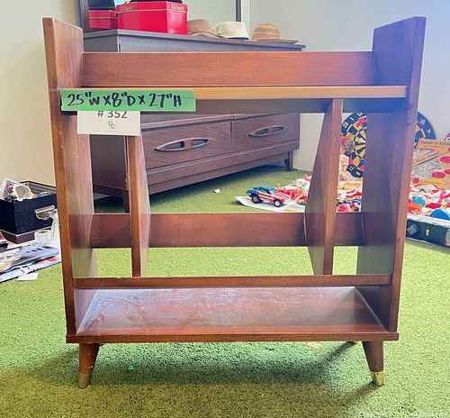 Lot #352 (1 of 13)