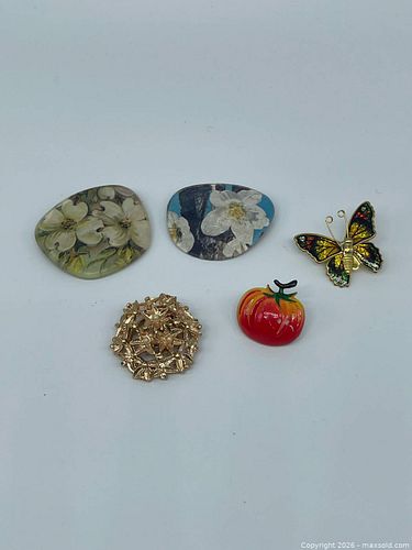 Lot #63 (1 of 11)