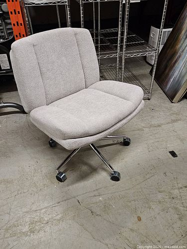 Lot #61 (1 of 3)