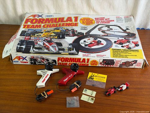 Lot #779 (1 of 16)