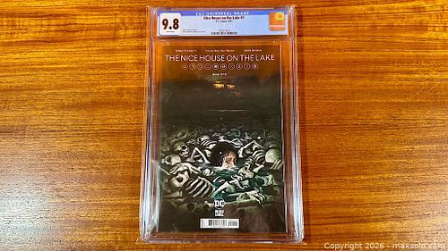 DC Black Label "The Nice House on the Lake" #1 CGC 9.8 (1 of 13)