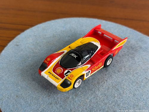 Lot #781 (1 of 8)