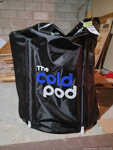 Lot #140 (1 of 8)