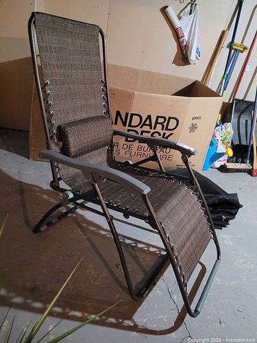 Lot #143 (1 of 9)