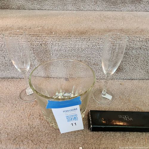 Lot #11 (1 of 6)