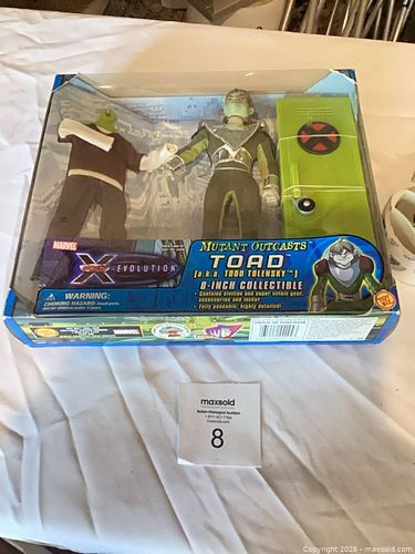 Lot #8 (1 of 6)