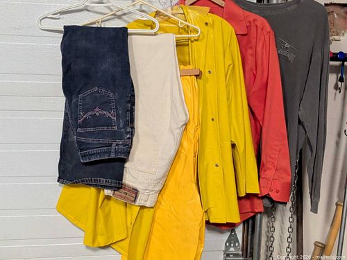 Adult clothing  (1 of 4)