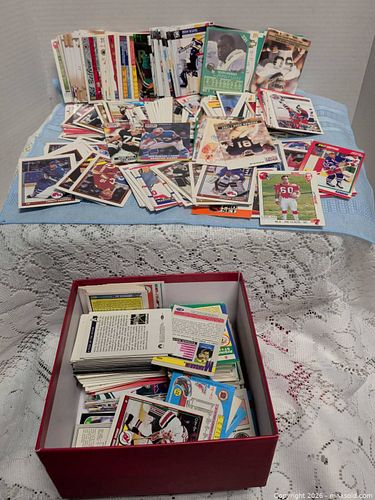 Sports cards  (1 of 5)