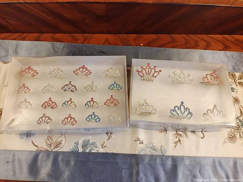Lot of 13-25 Small Child Metal Alloy & Rhinestone Hair Combs/Tiaras (1 of 7)