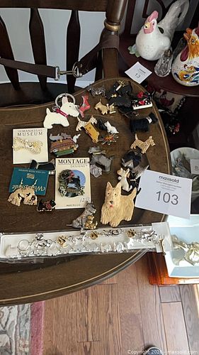 Assorted Dog & Holiday Brooches, Pins, Keychains & Charms (20-29 pcs) (1 of 6)