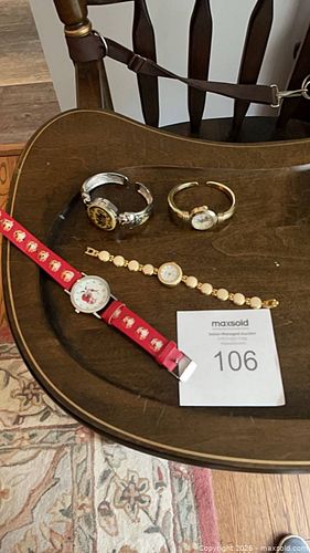 Lot of Women's & Children's Analog Novelty Bracelet and Cuff Watches (1 of 6)