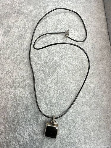 Lot #99 (1 of 6)