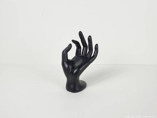 Lot #172 (1 of 8)