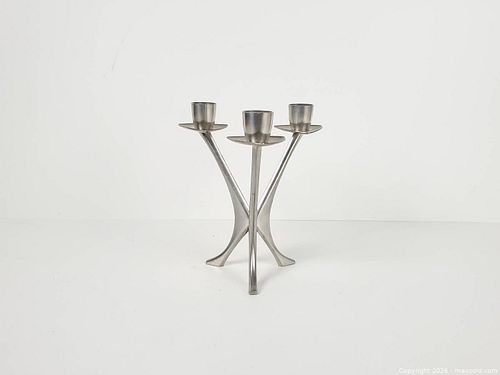 Lot #175 (1 of 8)