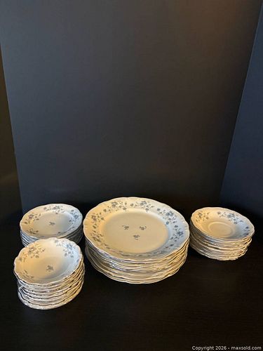 Lot #114 (1 of 6)