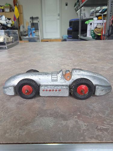 Lot #34 (1 of 11)