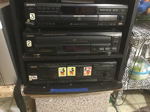 Lot #0008 (1 of 8)