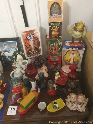 Lot #0012 (1 of 7)