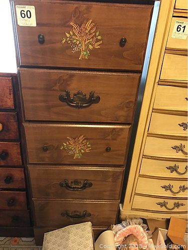 Lot #0060 (1 of 6)