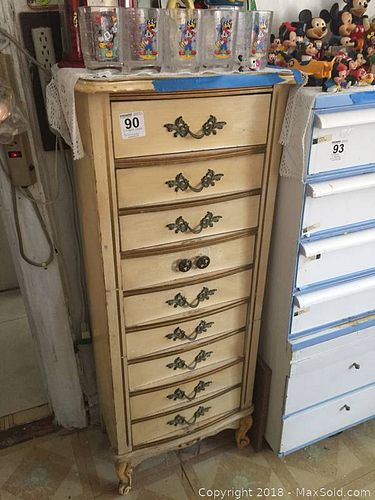 Lot #0090 (1 of 5)