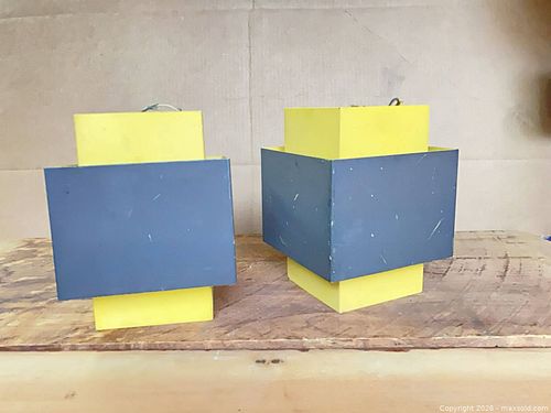 Lot #7 (1 of 5)