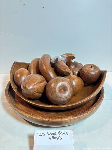 Vintage Mid-Century Wooden Fruit & Bowls Set  (1 of 8)