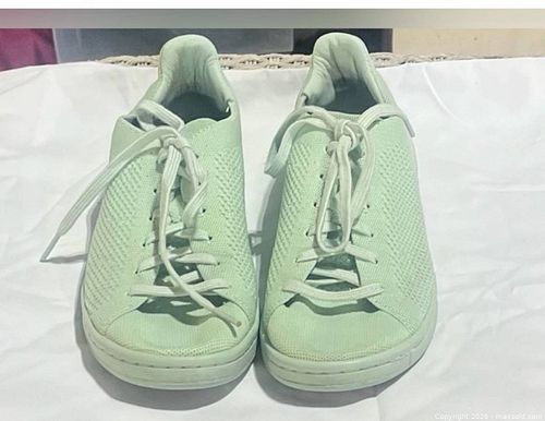Lot #26 (1 of 10)