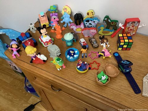 Assorted Small Toys & Collectible Figurines  (1 of 5)