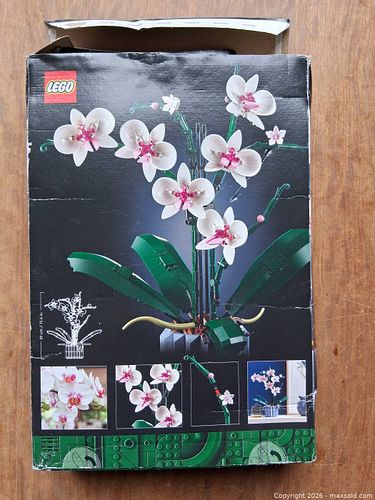 Lot #32 (1 of 8)