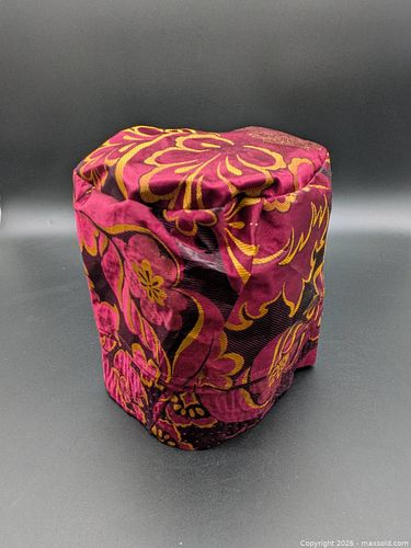 Cloth Bag / Basket or Possibly Hat (1 of 4)
