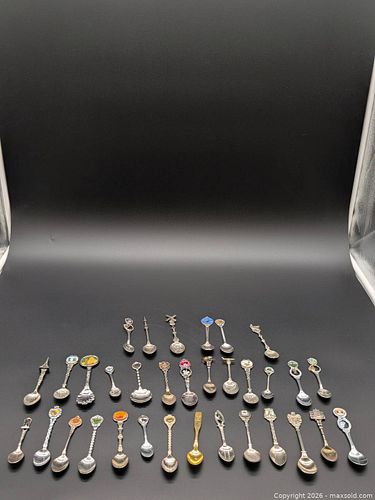 Lot of Collectible Novelty Souvenir Spoons (1 of 13)