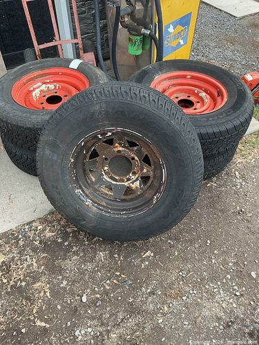 Lot #372 (1 of 11)