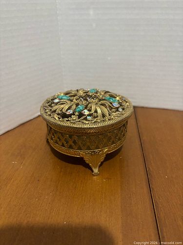 Lot #55 (1 of 9)