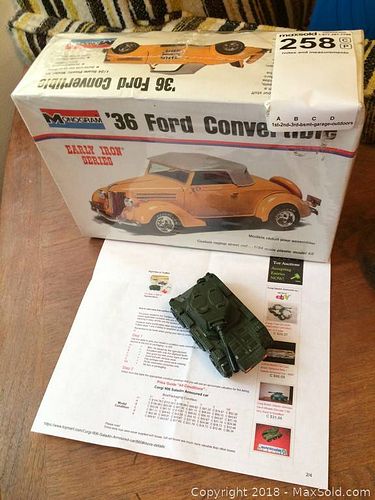 Lot #0258 (1 of 7)