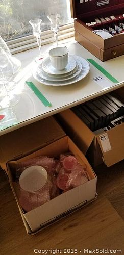 Lot #0293 (1 of 13)