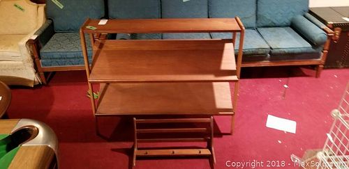 Lot #0359 (1 of 12)