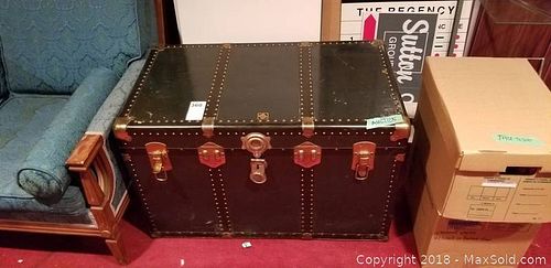Lot #0360 (1 of 12)