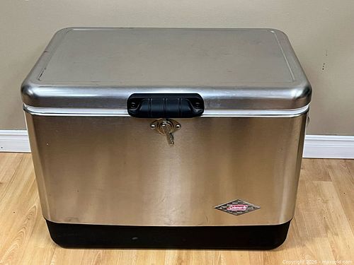 Lot #49 (1 of 7)