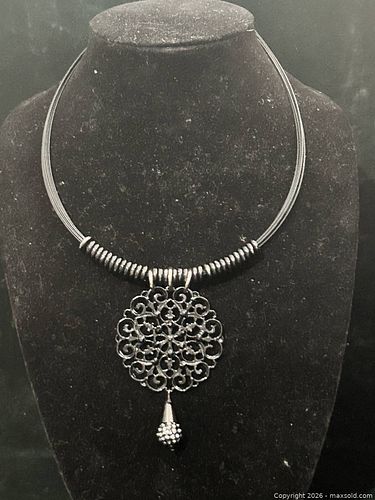 Lot #33 (1 of 6)