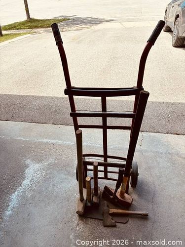 Lot #52 (1 of 3)