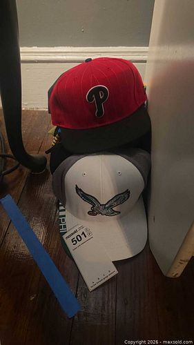 15 Philadelphia Phillies & Eagles Baseball Caps, Nike and More (1 of 15)