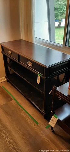 Lot #109 (1 of 7)