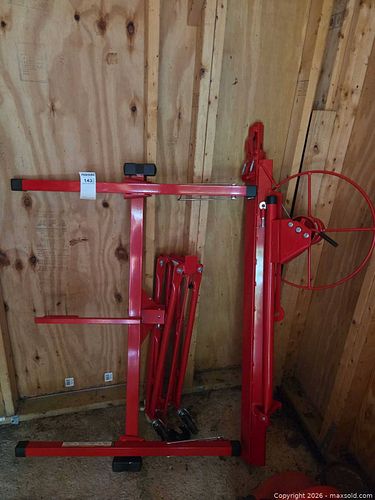 Red Steel Drywall Lift / Panel Hoist (1 of 4)