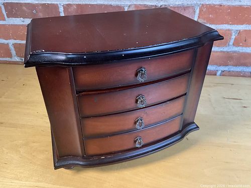 Jewelry Box (1 of 5)