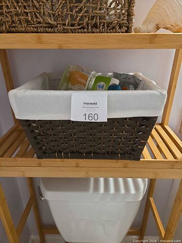 Lot #160 (1 of 5)